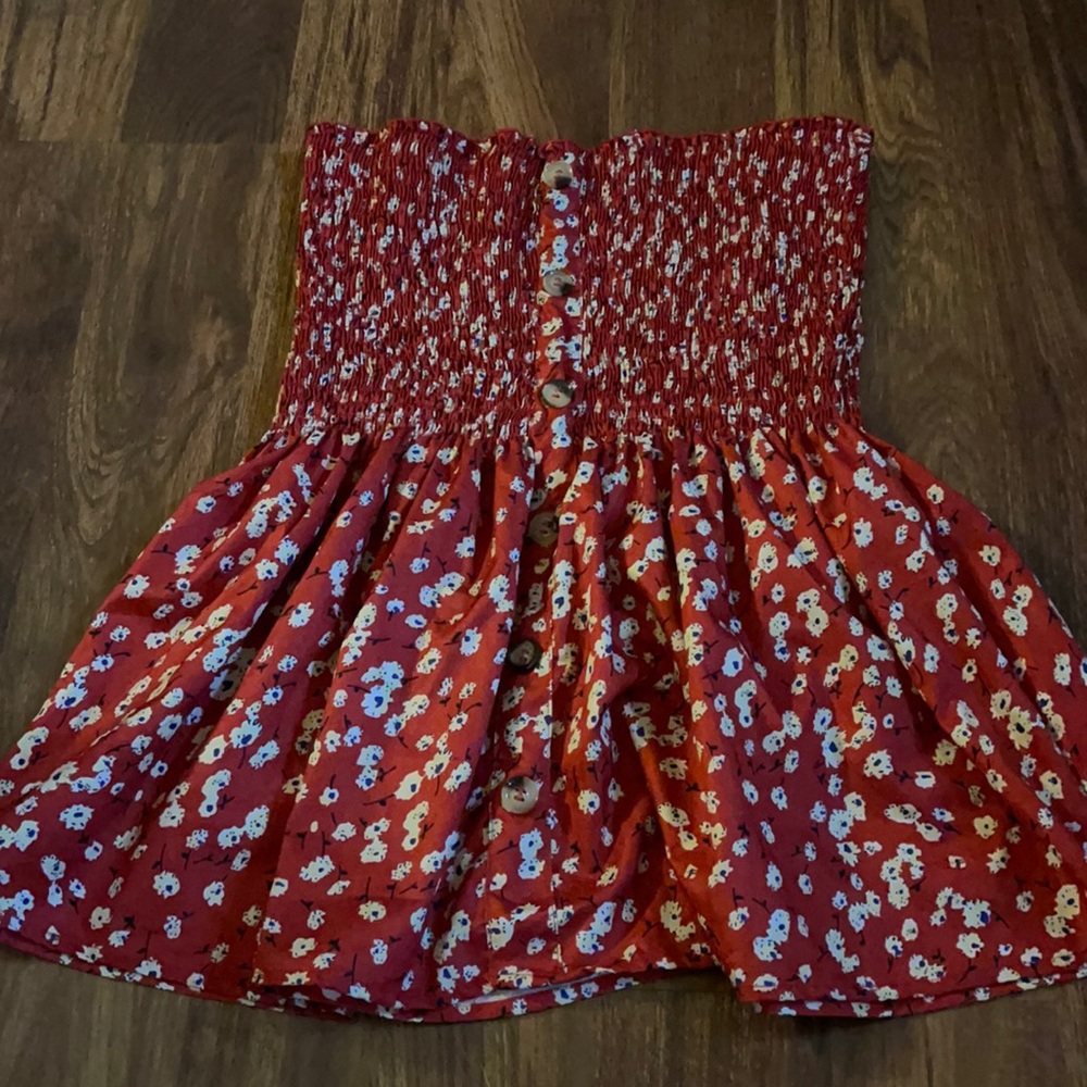 Strapless top